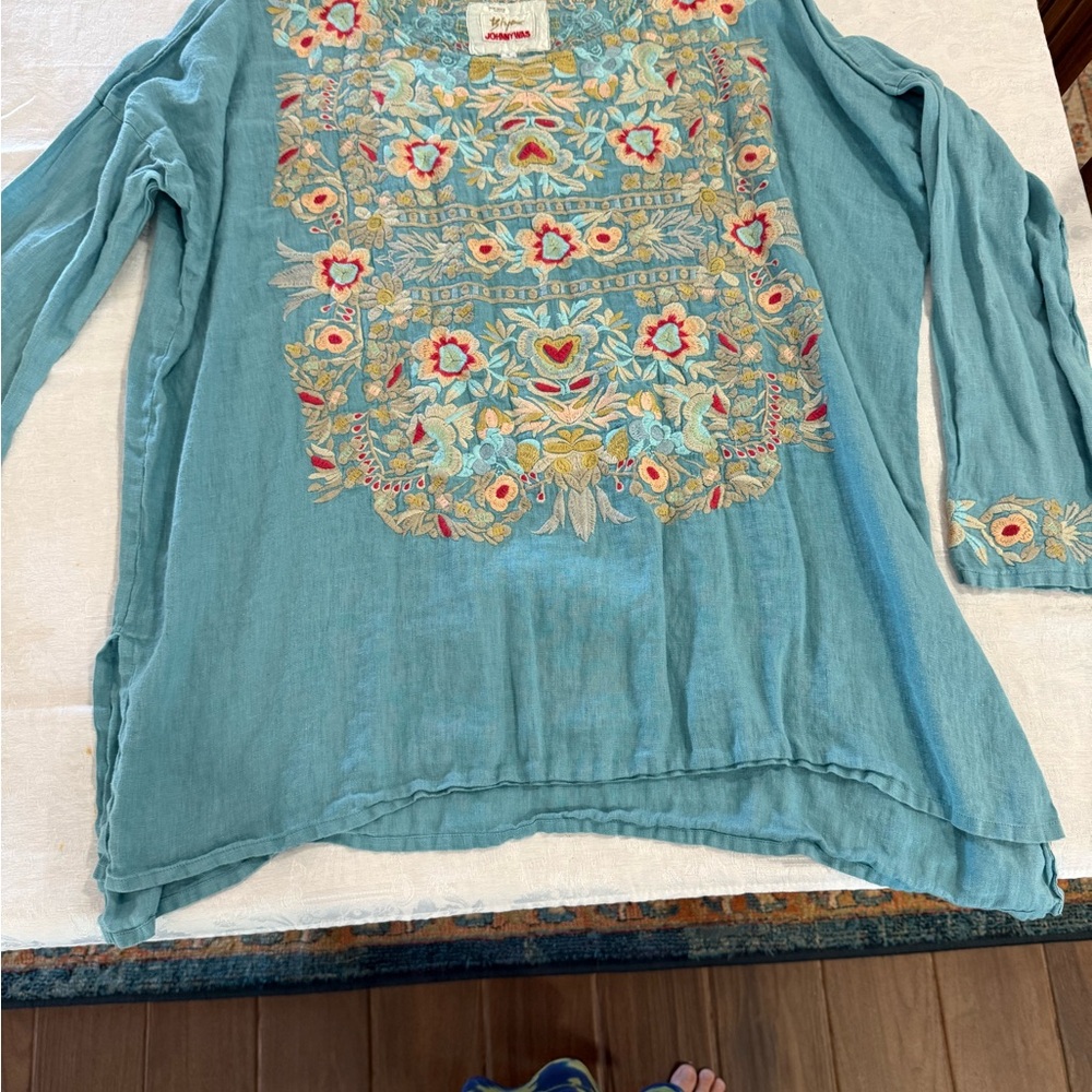 Johnny Was Multicolor Embroidered Top